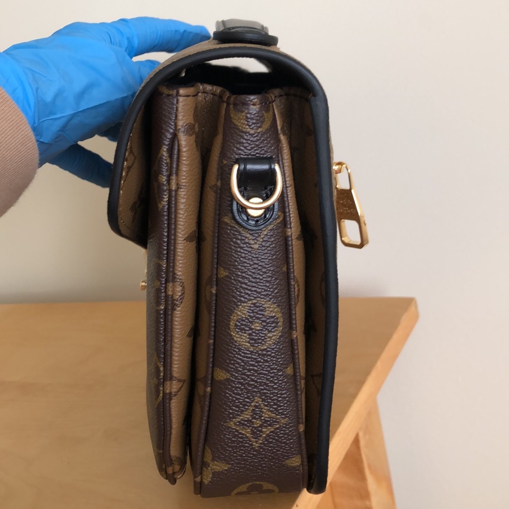 NWT  Louis Vuitton Pochette Métis Monogram Reverse Bag - Picture 14 of 17